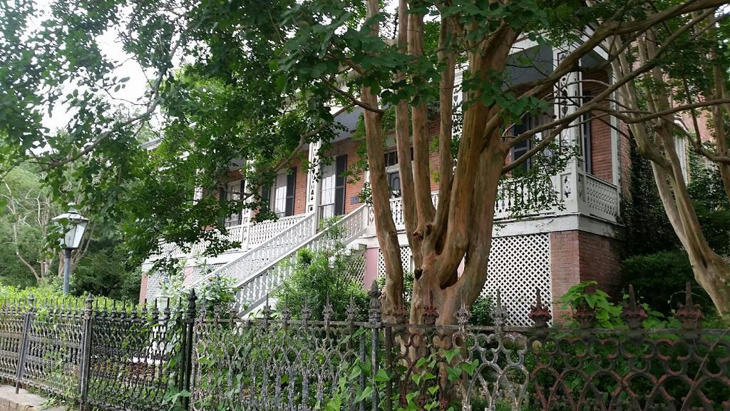 角落大厦住宿加早餐旅馆 维克斯堡 外观 照片